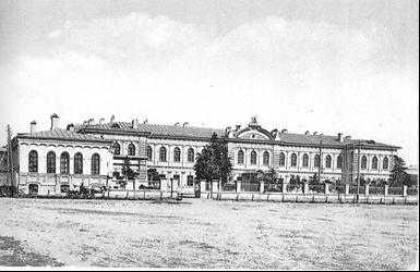 Каменное здание Иркутского промышленного училища